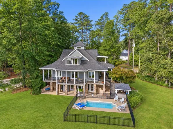 789 Lee Road 370, Valley, AL 36854