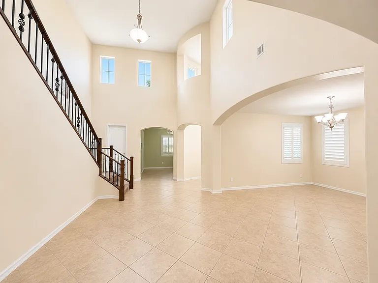2595 E Ebony Dr — Photo 5