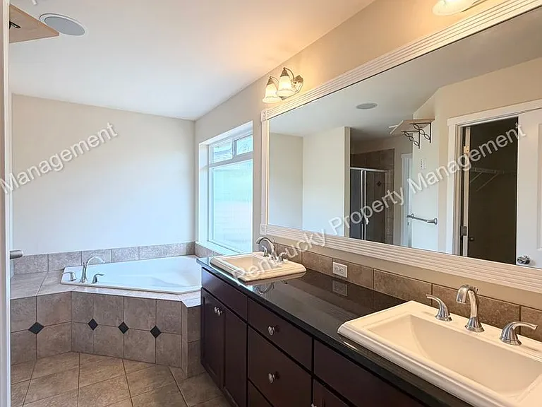 3619 222nd Pl SE — Photo 33