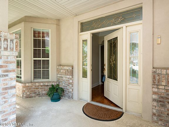 3rd image of 4506 Silver Berry Ct