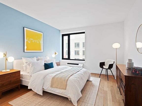 5th image of 1525 Bedford Ave #320