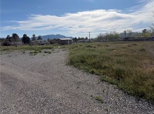 521 S Woodchips Rd, Pahrump, NV 89048