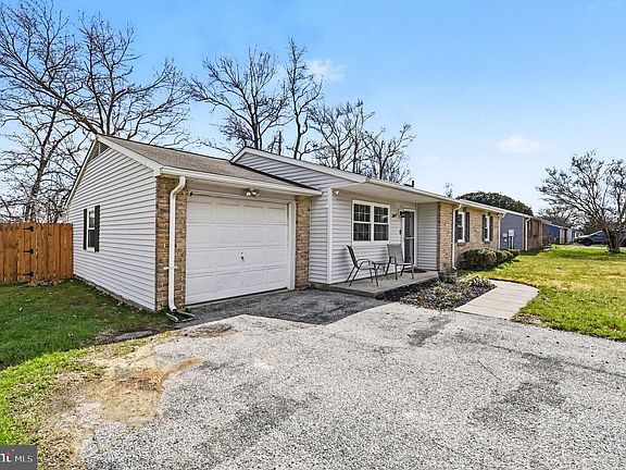 4th image of 2417 Lodge Farm Rd