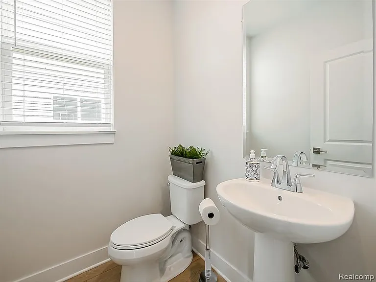 5169 Poppydrew Ln — Photo 33