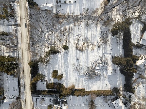 5th image of 1475 Lakeshore Rd E