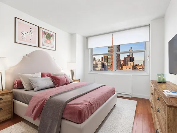 1675 York Avenue image 1 of 6