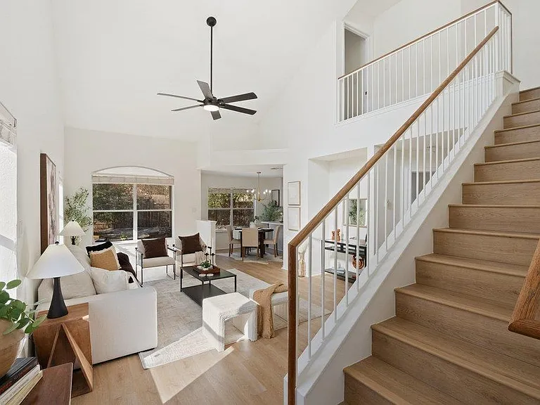 11416 Dog Leg Dr — Photo 3