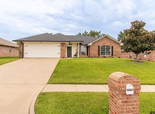 11270 Triple Crown Dr, Flint, TX 75762
