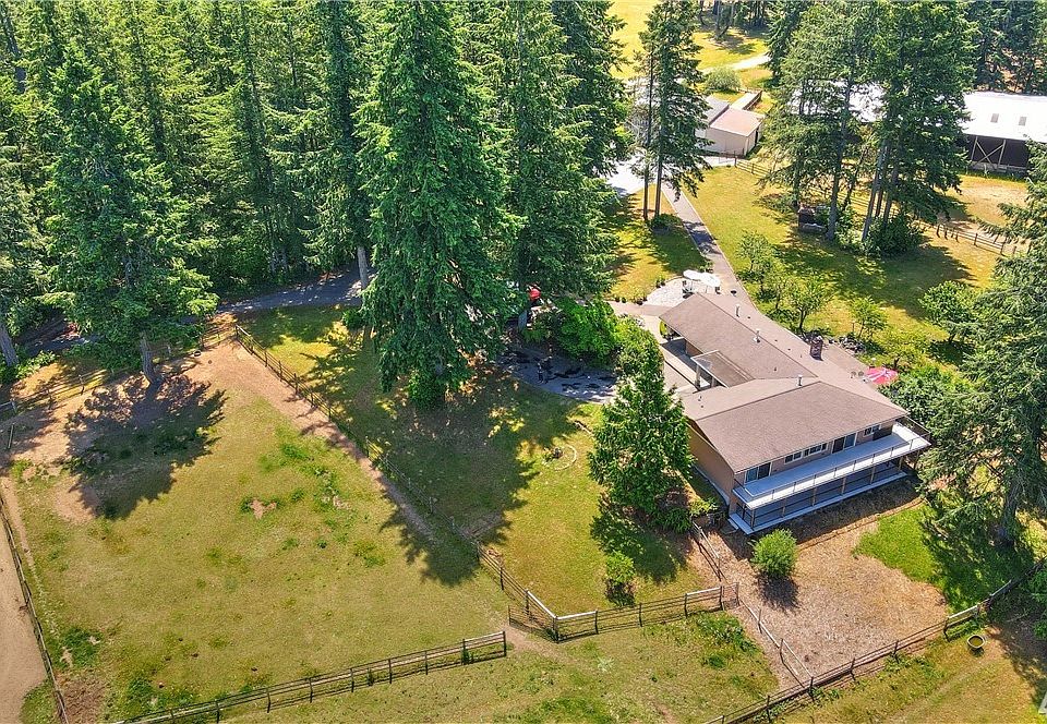 Welcome to what could be your 21 acre Equestrian Estate.