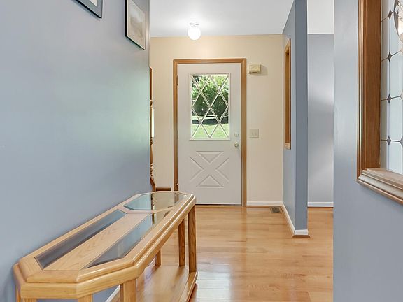 5th image of 11176 McGregor Rd