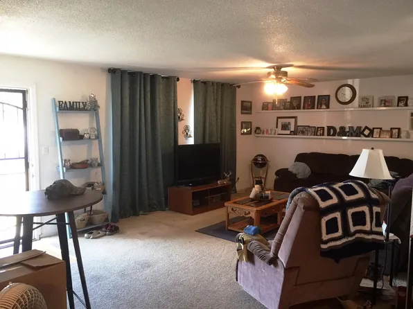 502 N York St, Porterville, CA 93257