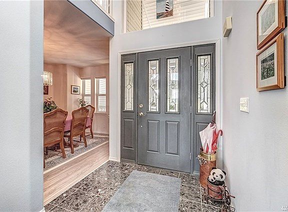 4th image of 10915 Seaview Dr
