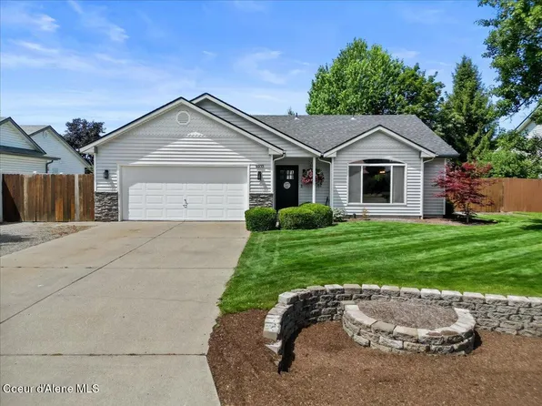 9033 N Blossom Dr, Hayden Lake, ID 83835