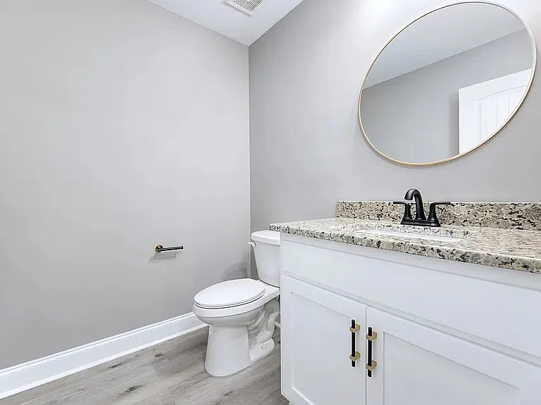 3943 Westgate Dr — Photo 9