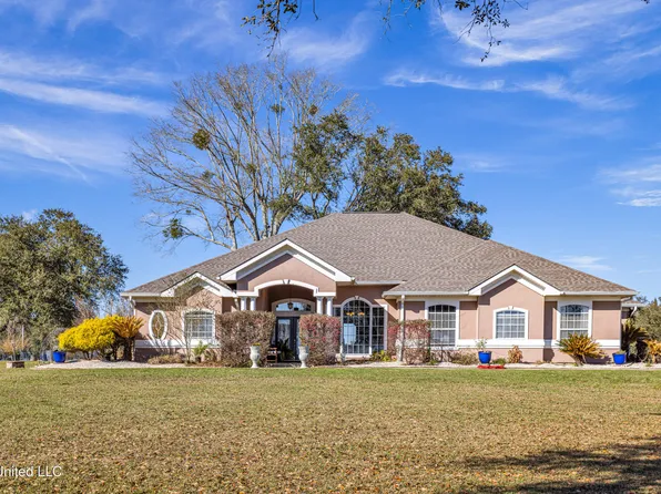 5280 Firetower Rd, Kiln, MS 39556