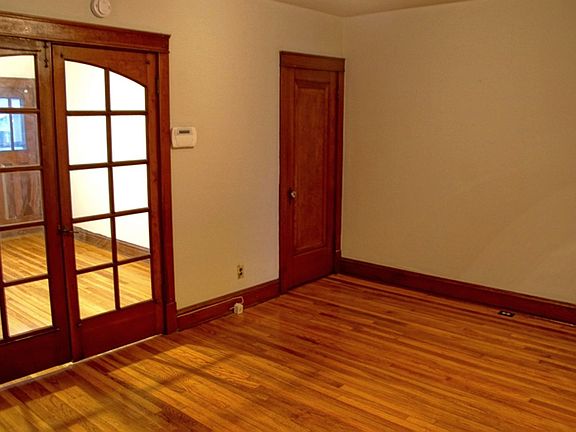 5th image of 4939-4941 Eichelberger St #4939