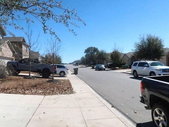 Exterior Neighborhood (street photo)