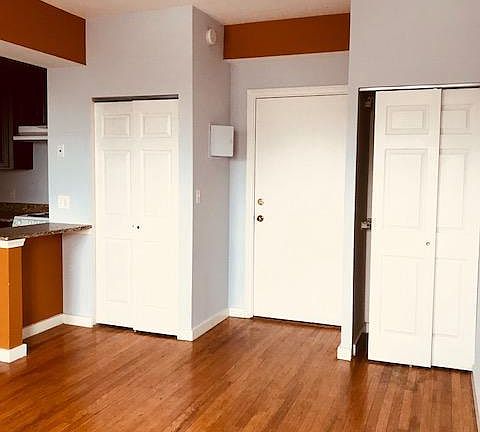 4th image of 1001 Saint Paul St Unit 8E