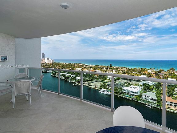 2nd image of 20201 E Country Club Dr APT 2209
