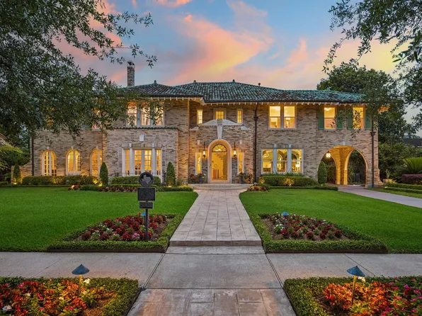 15 Courtlandt Pl, Houston, TX 77006