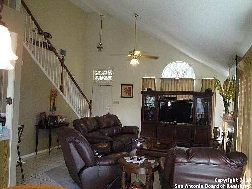3rd image of 9743 Kelton Dr