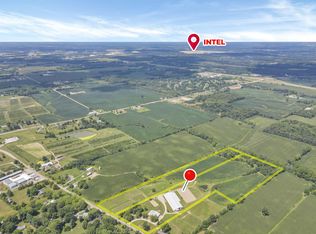 8824/8826 Morse Rd SW, Pataskala, OH 43062