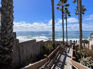 261 Hillcrest Dr #1, Encinitas, CA 92024