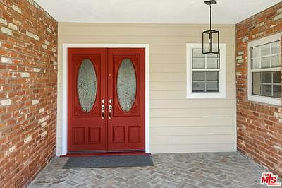4th image of 4437 Romero Dr