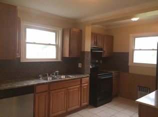 62 Fountain St, Springfield, MA 01108