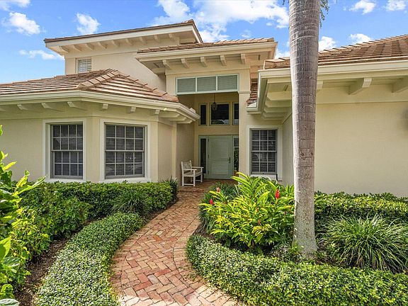 4th image of 204 Birkdale Lane