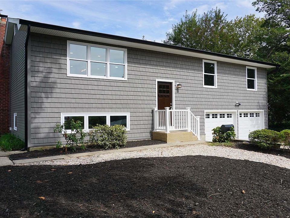 1st image of 5 Dedham Place
