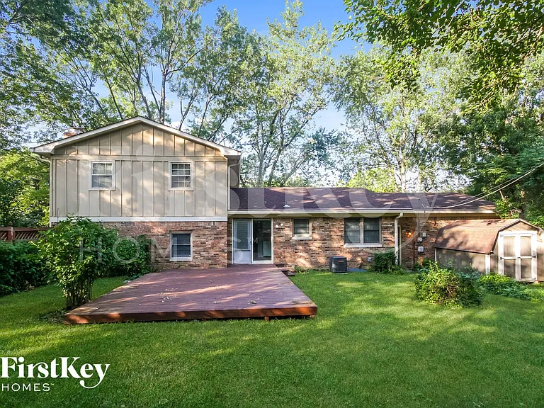 8341 Rodney Dr — Photo 15