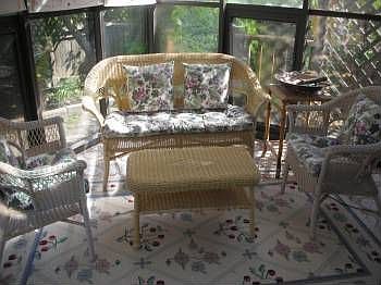 3rd image of 617 Zinnia Ct