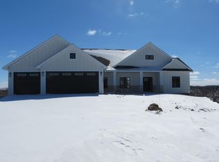 27281 Elle Cir, Elko New Market, MN 55020
