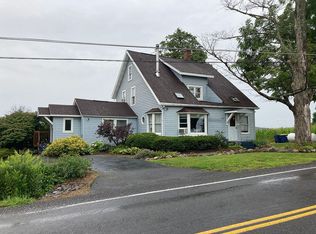 4112 Bussey Rd, Syracuse, NY 13215