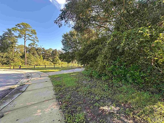 2nd image of 1290 Mills Ave