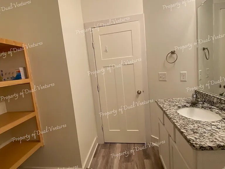 8145 E 34th Ct S — Photo 6