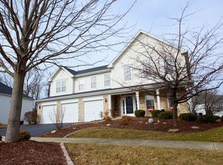 824 Lindsey Ln, Bolingbrook, IL 60440