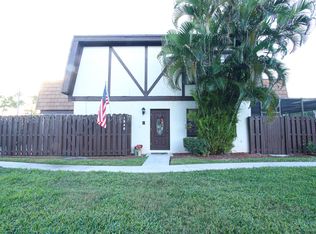 154 Weybridge Cir APT B, Royal Palm Beach, FL 33411