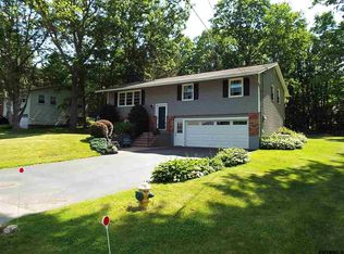 155 Horstman Dr, Glenville, NY 12302