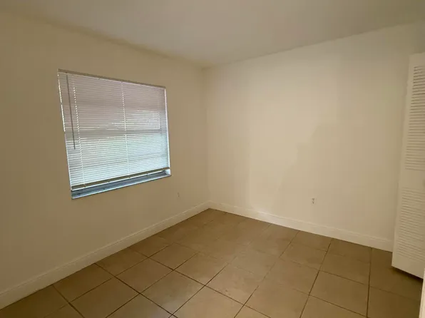 3280 NW 103rd Ter #A-204, Pompano Beach, FL 33065