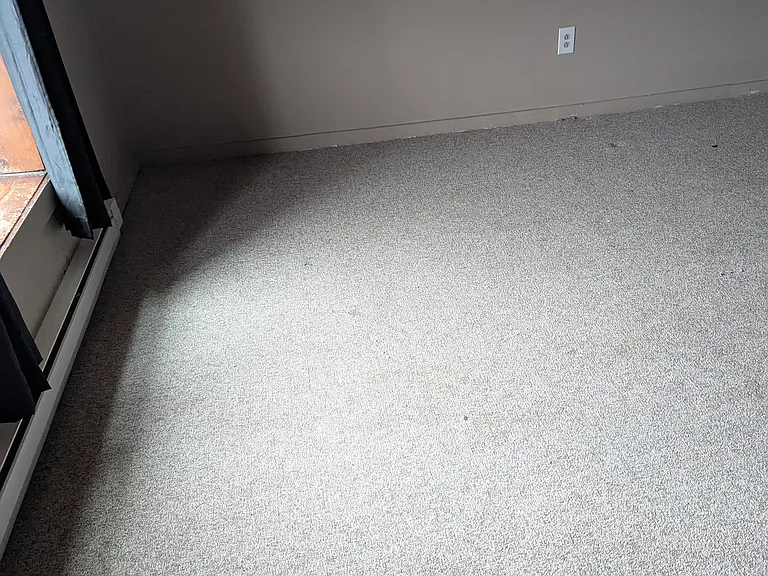 205 Foster St #13 — Photo 10