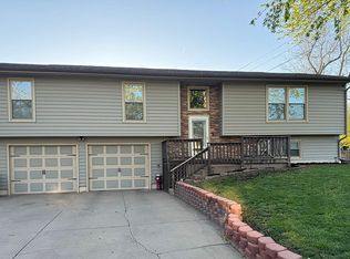 1325 Northglen St, McPherson, KS 67460