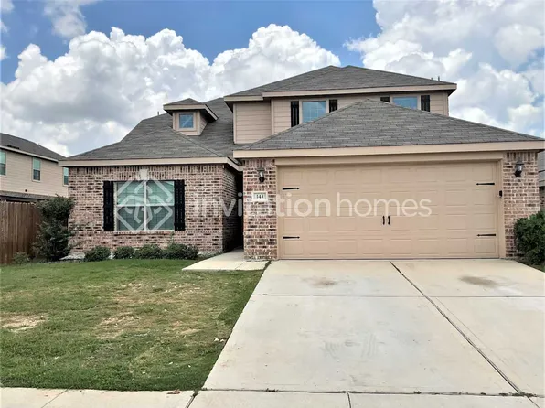 143 Magnolia Dr, Sanger, TX 76266