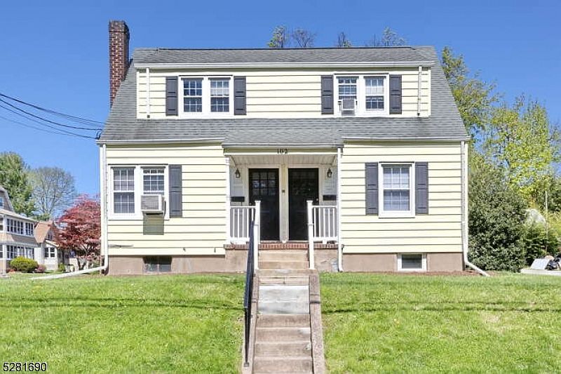 1st image of 102 Paterson Ave