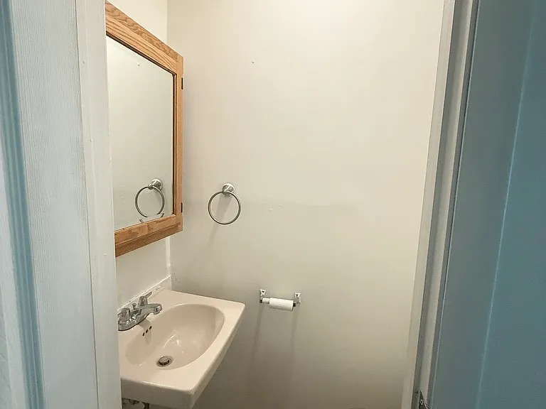 103 N Kelly Ave — Photo 6