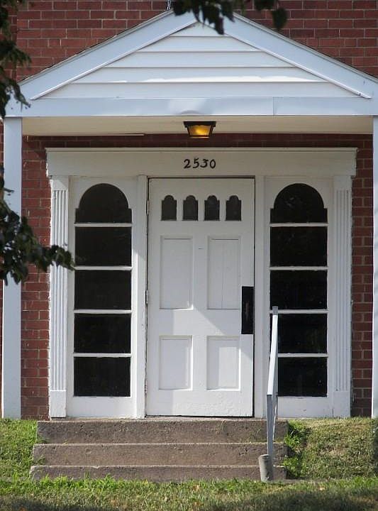 2nd image of 2530 Brookwood St APT B2