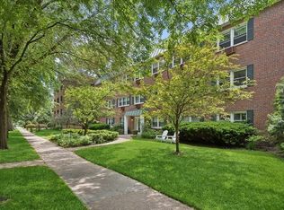 1414 Elmwood Ave APT 2G, Evanston, IL 60201