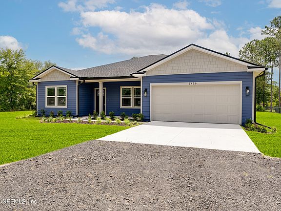 3rd image of 2549 LARKSPUR Avenue