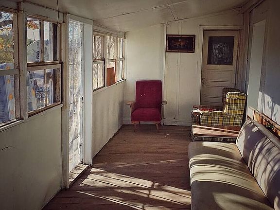 5th image of 16 Tenedor Ln